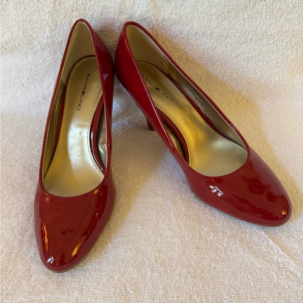 Bandolino Red Patent Leather Heels
